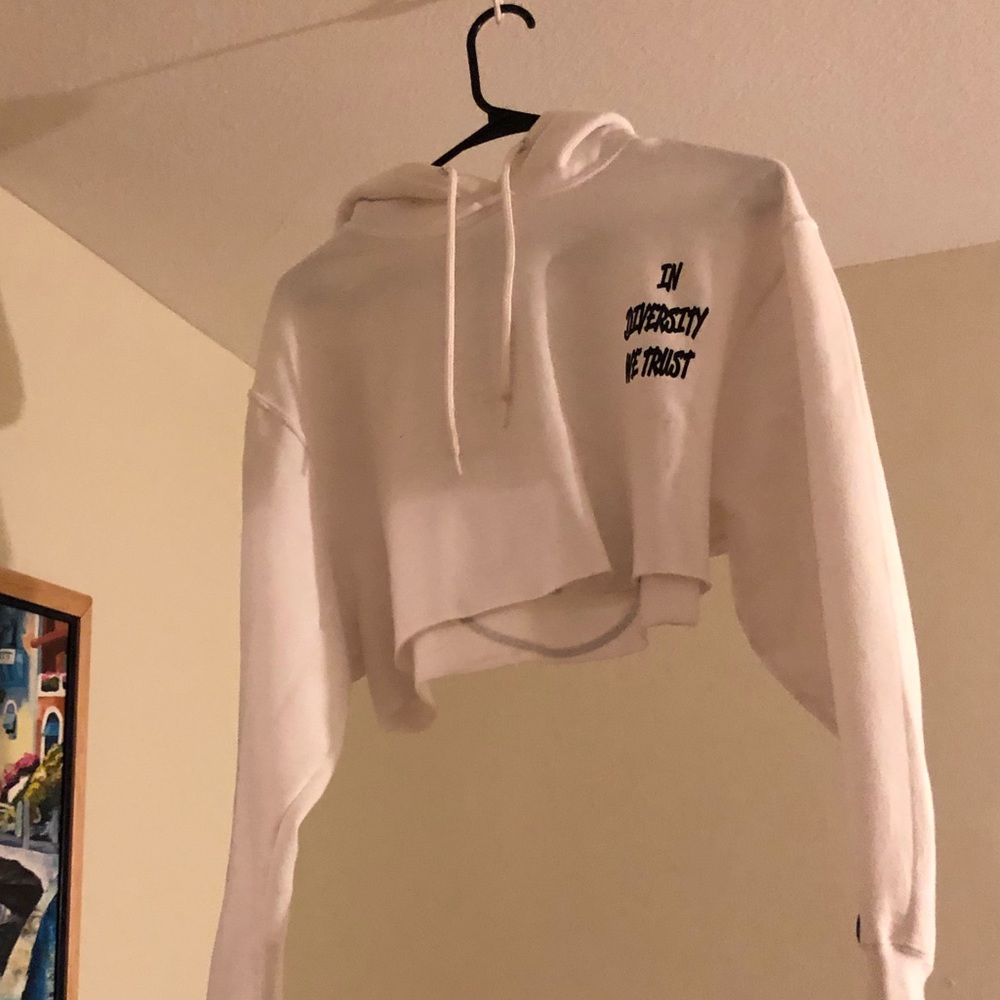 White Crop sweater